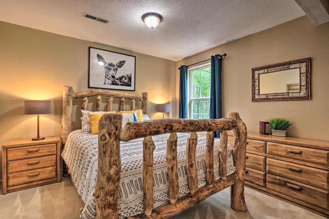 Gatlinburg Escape With Hot Tub, Deck And Mtn View Villa Exterior foto