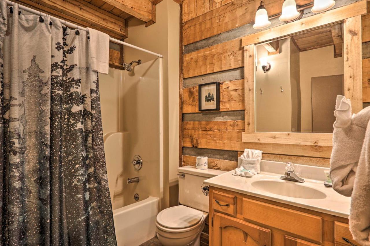 Gatlinburg Escape With Hot Tub, Deck And Mtn View Villa Exterior foto