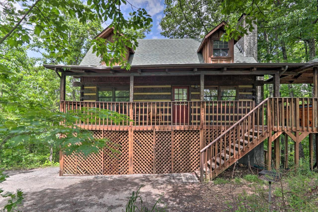 Gatlinburg Escape With Hot Tub, Deck And Mtn View Villa Exterior foto