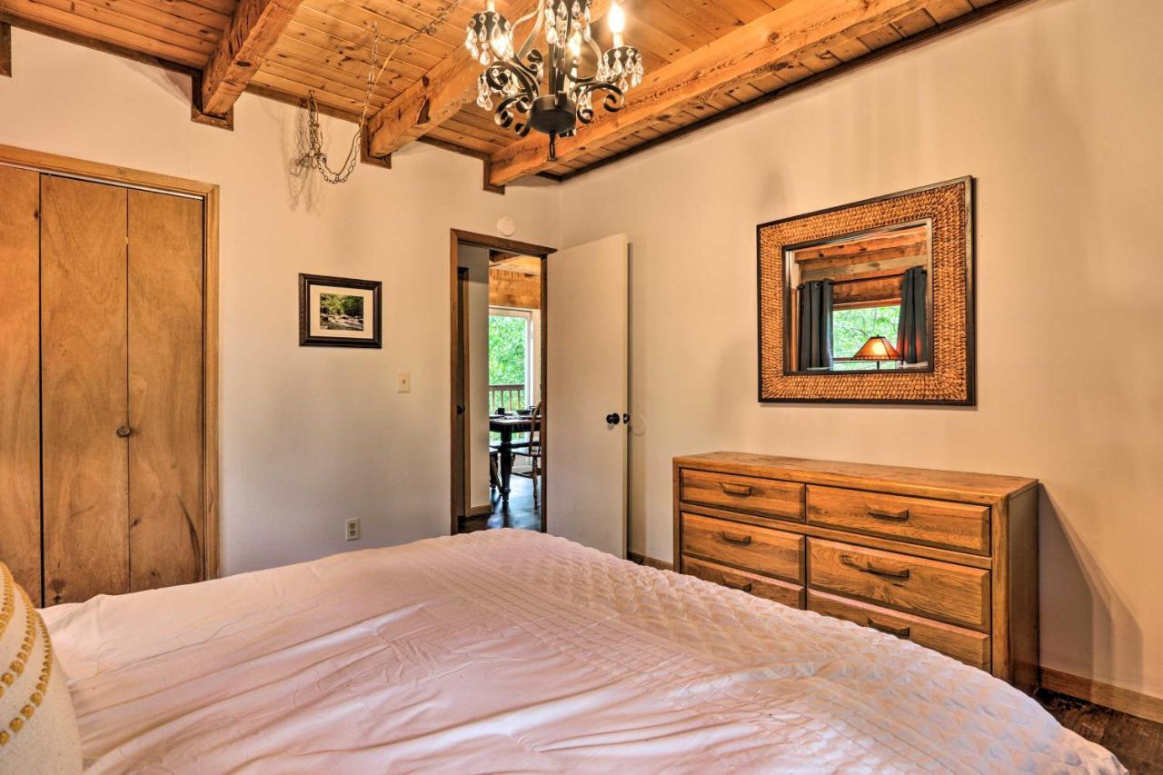 Gatlinburg Escape With Hot Tub, Deck And Mtn View Villa Exterior foto
