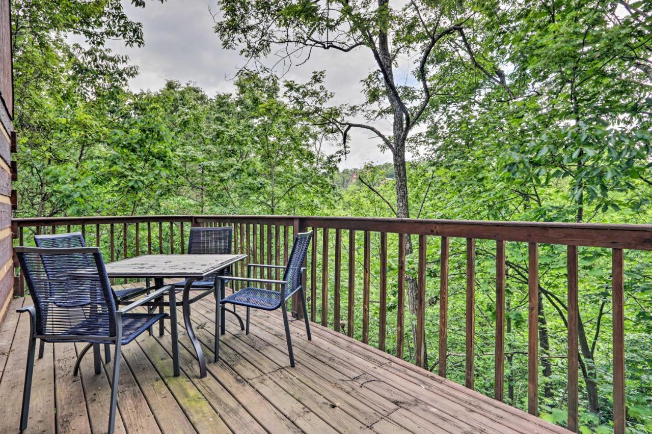 Gatlinburg Escape With Hot Tub, Deck And Mtn View Villa Exterior foto