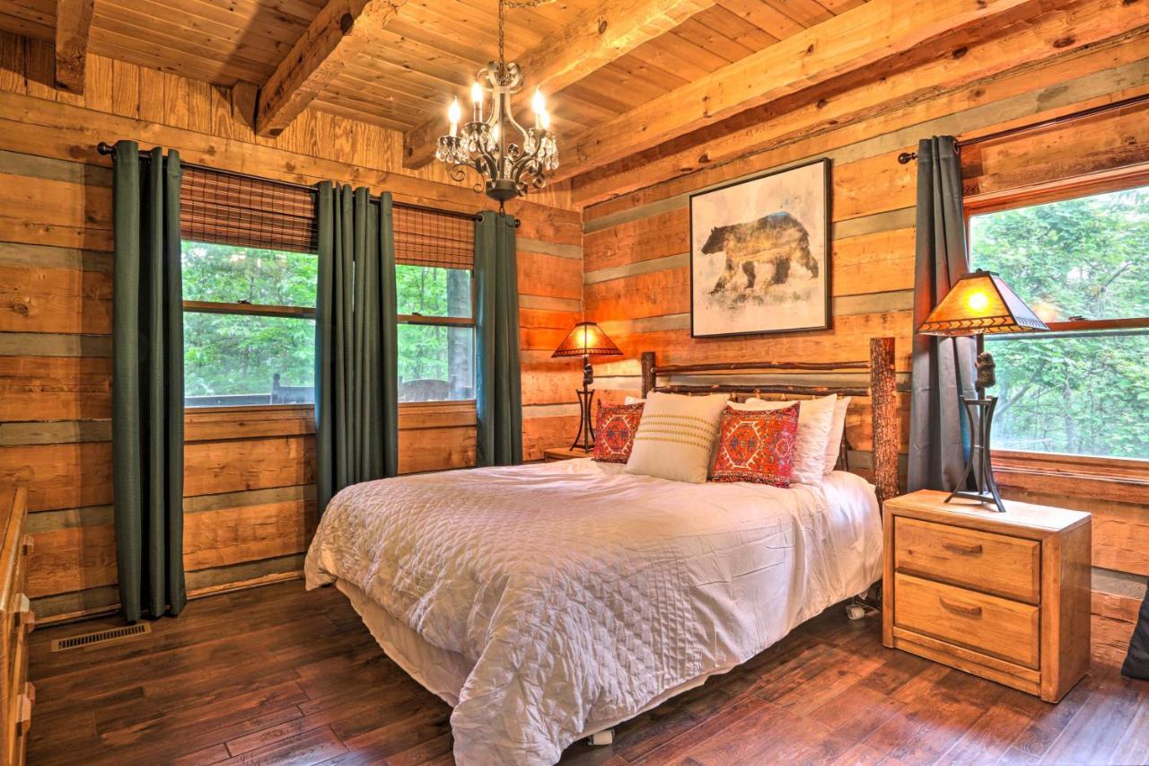 Gatlinburg Escape With Hot Tub, Deck And Mtn View Villa Exterior foto